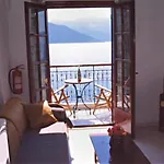 Panorama Apartment *