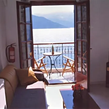 Panorama Apartment *